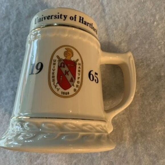 University of Hartford 1965 Ceramic Beer Stein Barware Mug - Picture 1 of 10